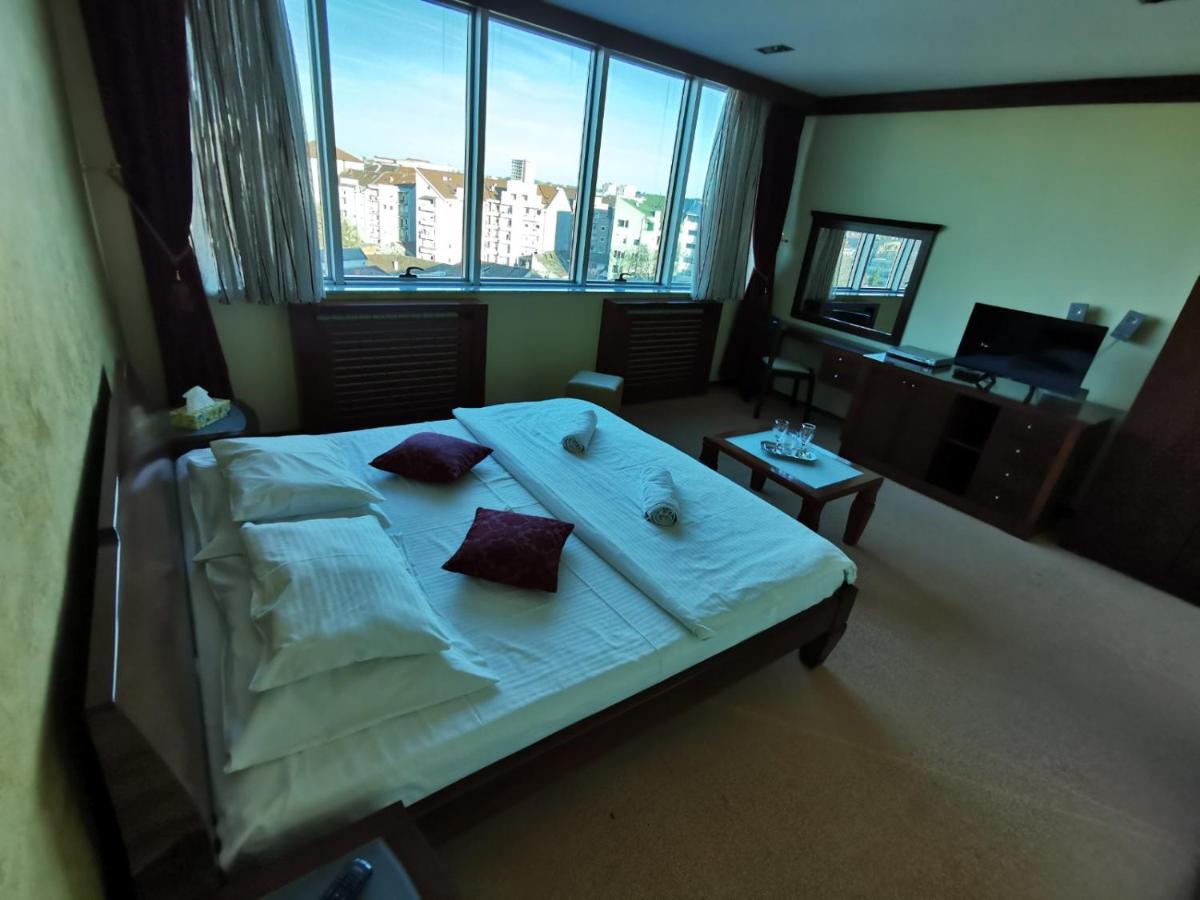 Panorama Apartman Новий Сад Екстер'єр фото